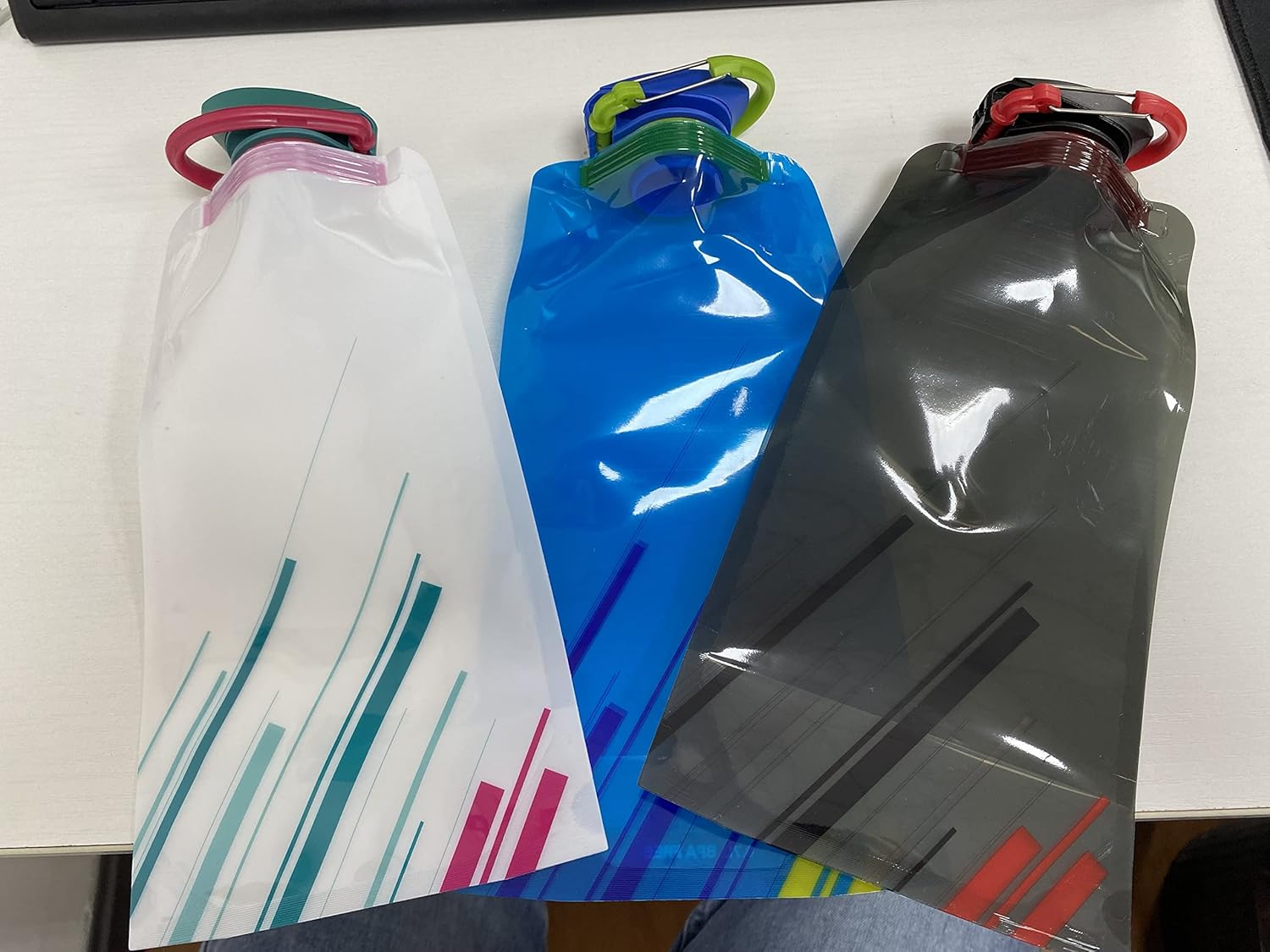 (3 Pack) 700ml Large Foldable Water Bottle Fully Collapsible Stock Bottle, Portable Water Bottle for Running Cycling outdoor (Black, Blue, White - Image 7