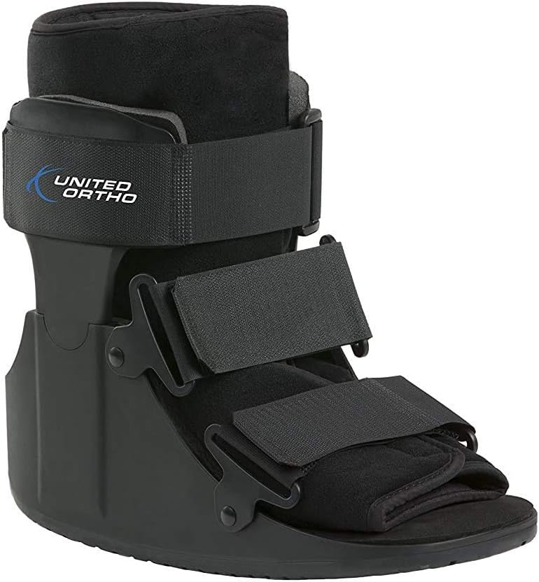 United Ortho USA14013 Short Cam Walker Fracture Boot, Small, Black